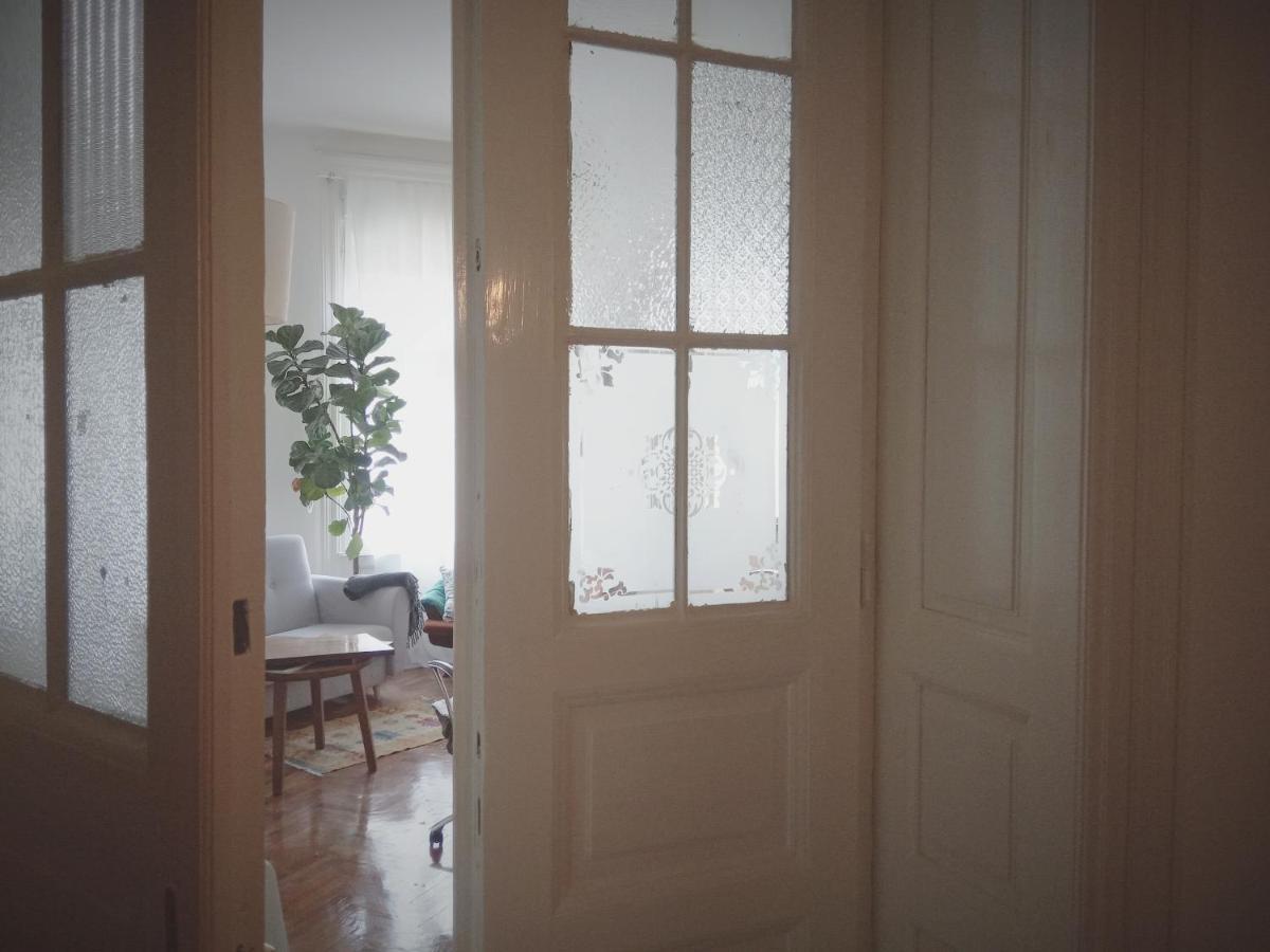 Jolie Apartment In Historical Center Boedapest Buitenkant foto